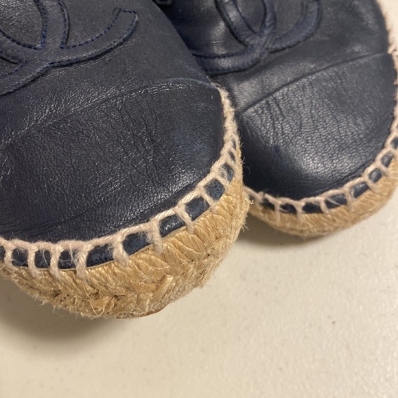 Chanel espadrilles used women's - I am a size women's 6 - Picture 2 of 9